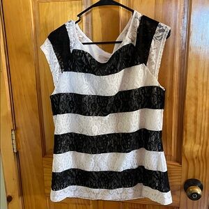 Chic Lace Striped Women's Blouse